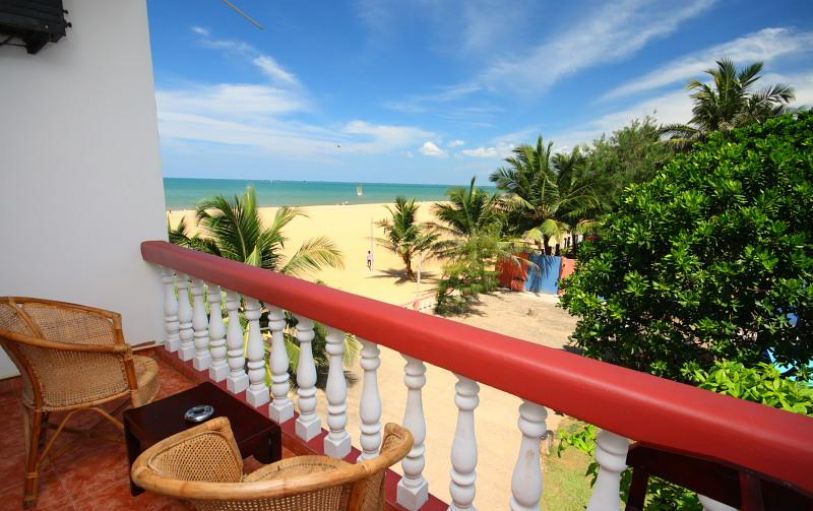 Elephants Sri Lanka Tour